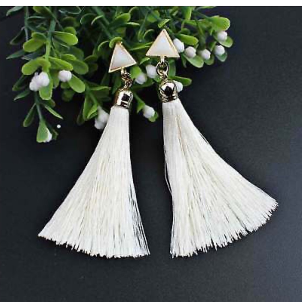 Resin Triangle Post Drop White Tassel Earrings NEW